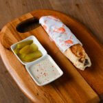 سندويش شاورما اللحم اللبناني الحجم الوسط