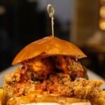 بافلو تشكن برغر